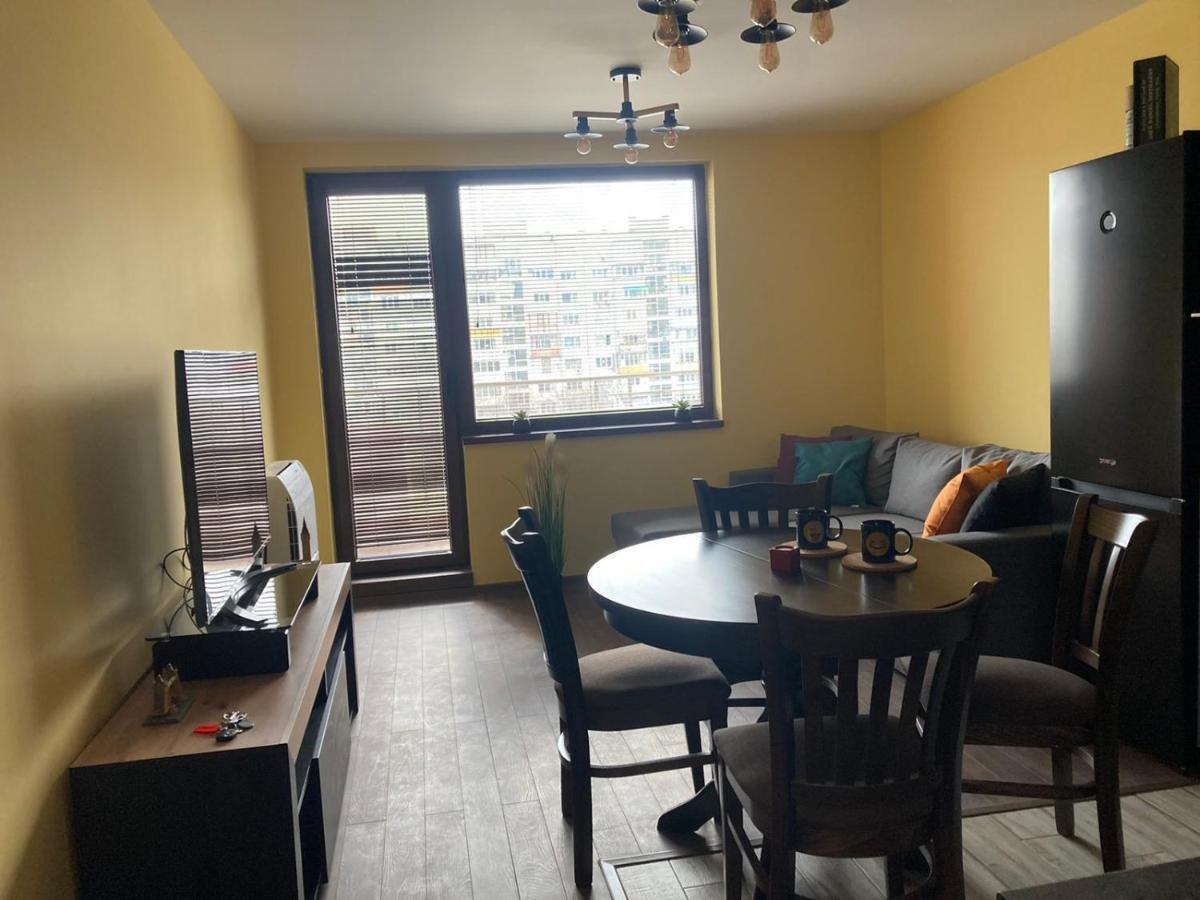 Victor'S Suite , With Private Parking Varna Buitenkant foto