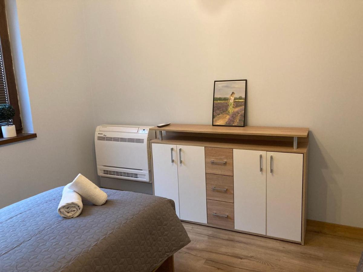 Victor'S Suite , With Private Parking Varna Buitenkant foto