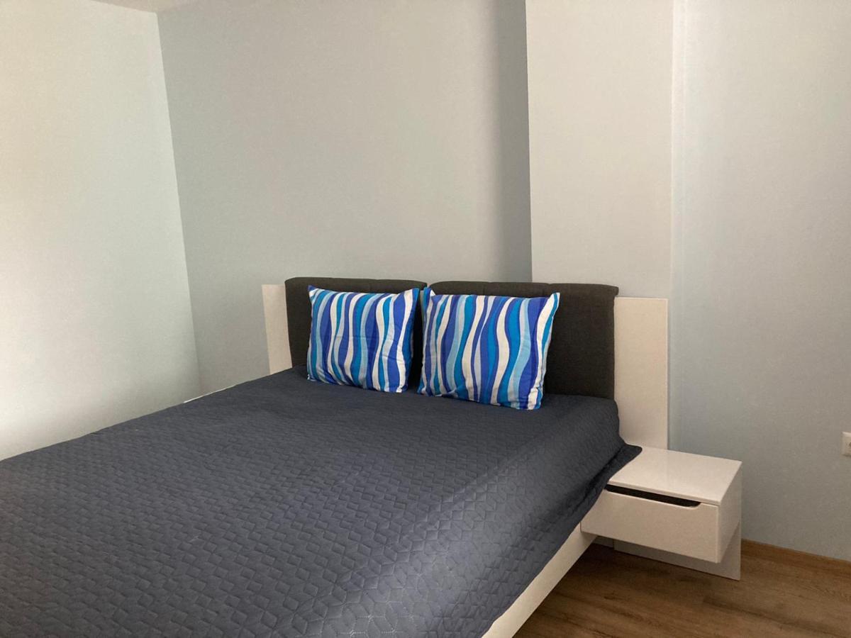 Victor'S Suite , With Private Parking Varna Buitenkant foto